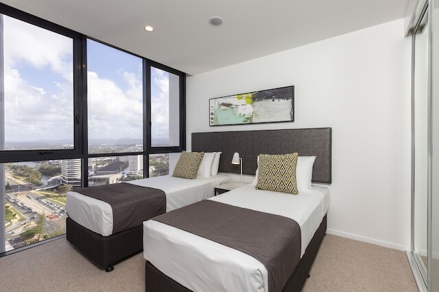 キューブ ブロードビーチ