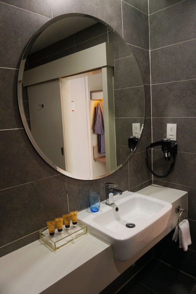 キュー ステイ アット ホテル ダマンサラ