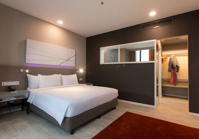 キュー ステイ アット ホテル ダマンサラ