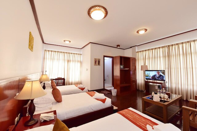 ホテル メイネ リー