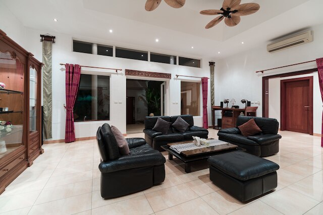 スタンニング ラグジュアリー ゴルフ アンド プール ヴィラス