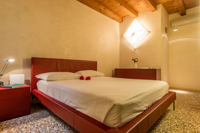 リアルト メルカート ファミリー ライク アット ホーム