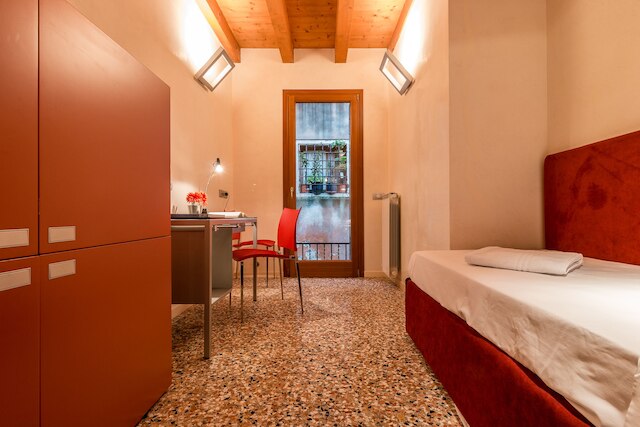 リアルト メルカート ファミリー ライク アット ホーム