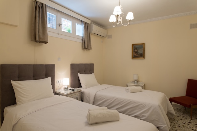 アクロ & ポリス