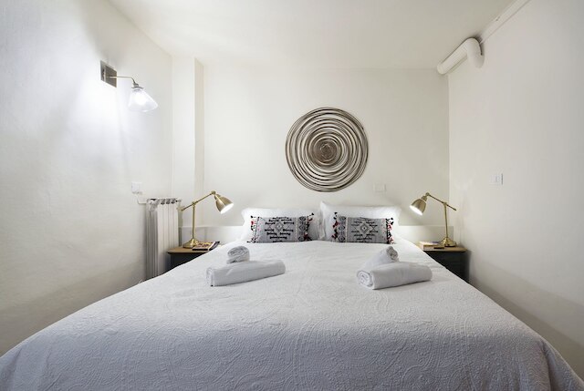 パレス ウィズ バルコニー ビュー トゥ ピッティ パレス アンド ザ ドゥオモ