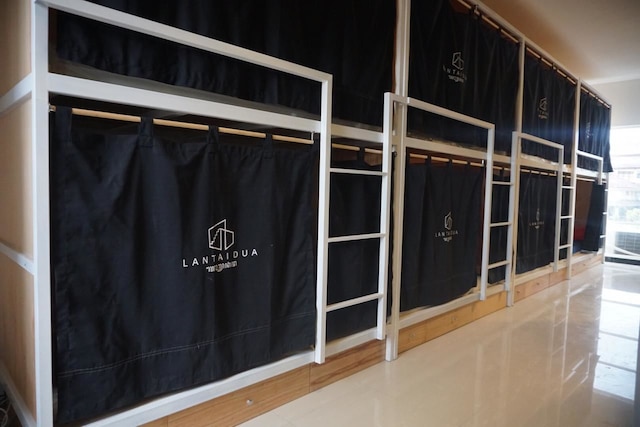 ランタイ ドゥア ジョグジャ - ホステル