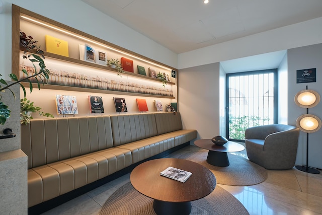 ホテル キビル アダルツ レコメンデッド, ヒストリック シティ センター