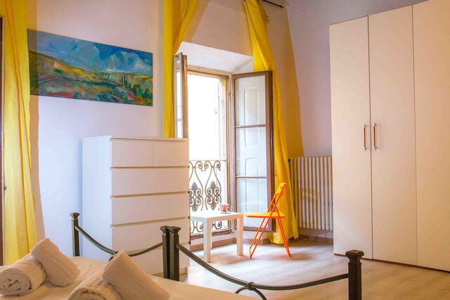 スペーシャス 4ッベド アパートメン ニア ザ ドゥオモ