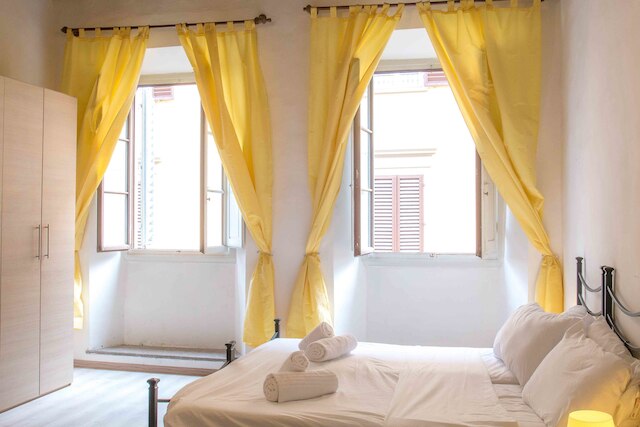 スペーシャス 4ッベド アパートメン ニア ザ ドゥオモ