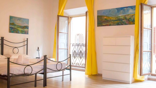 スペーシャス 4ッベド アパートメン ニア ザ ドゥオモ