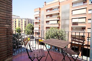 コージー エイシャンプレ アパートメント