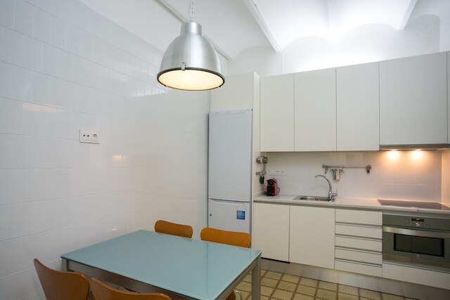 ビューティフル サグラダ ファミリア アパートメント