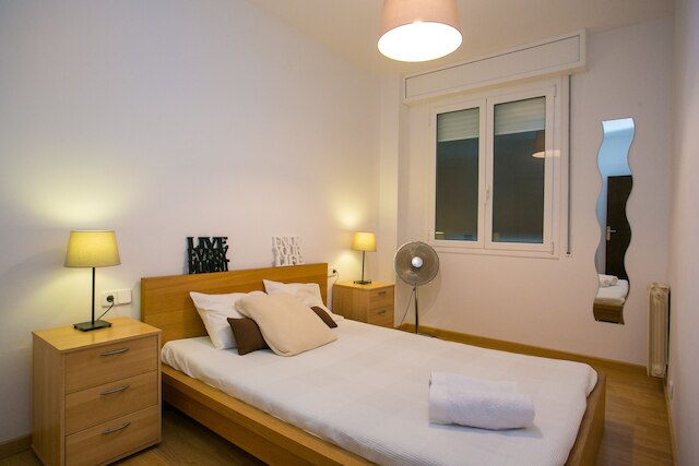 アパートメント ウィズ ラージ アンド プライベート テラス