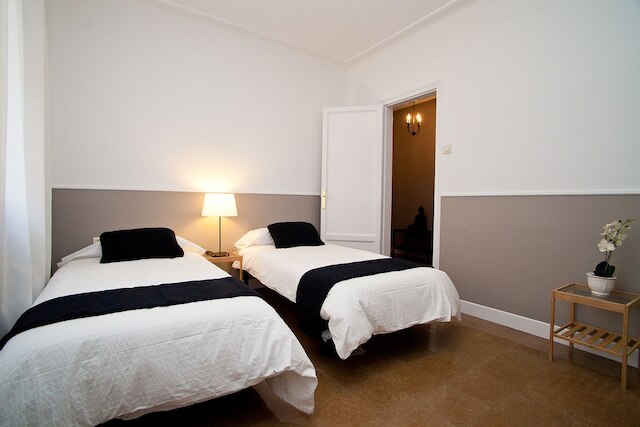 キュート & スペーシャス エグザンプル アパートメント