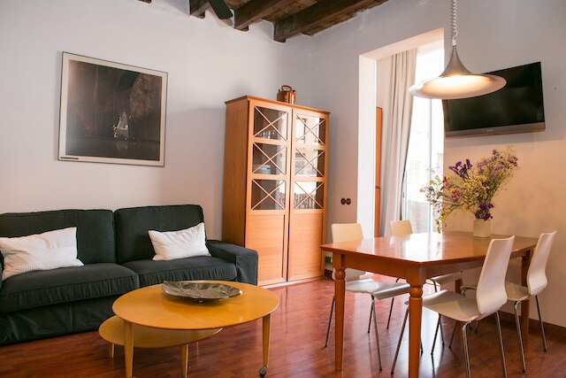 インクレジブル ロフト ウィズ プライベート テラス