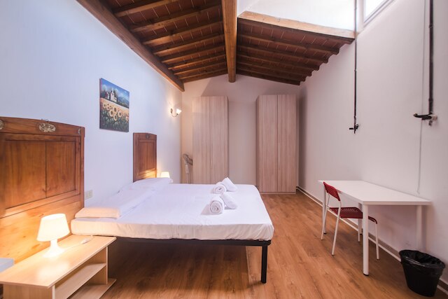 ラブリー 4 ベッドルーム アパートメント 3 ミニッツ ウォーク トゥ ポンテ ヴェッキオ