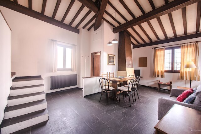 ビュー トゥ ザ ドゥオモ ジャスト インフロント オブ ピッティ パレス