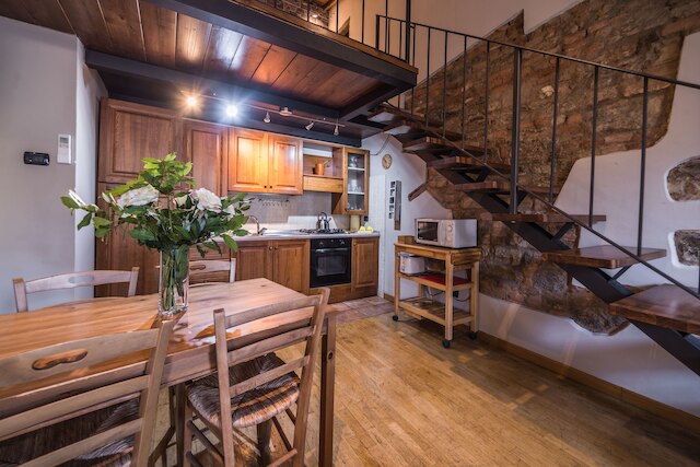 ア ヒュー ステップス トゥ ザ ドゥオモ パーフェクト 1 ベッドルーム アパートメント