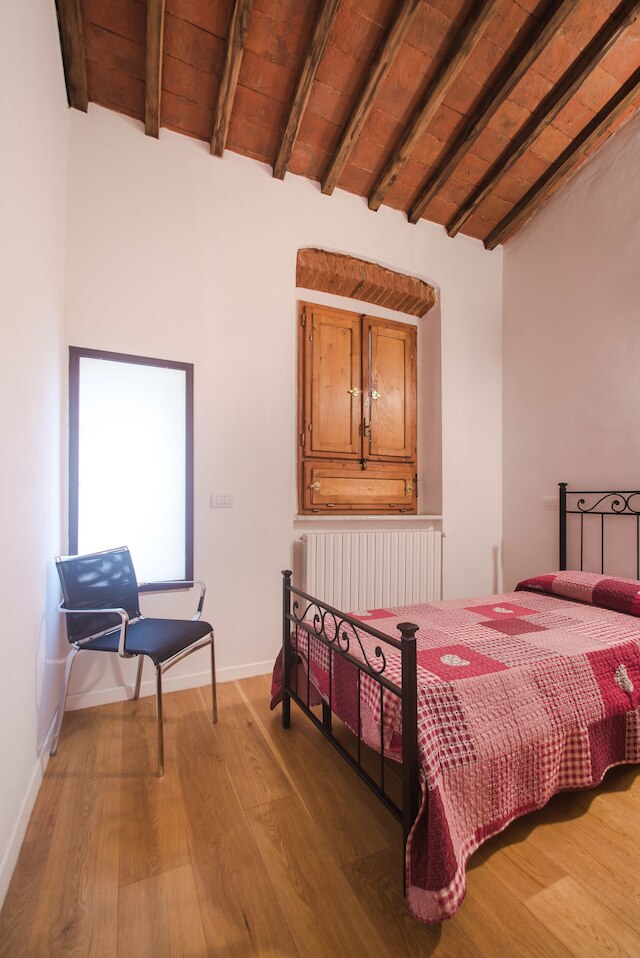 セントラル ロケーション イン フィレンツェ インバイティング 3 ベッドルーム アパートメント