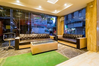 ホテル クリシュナ プラザ