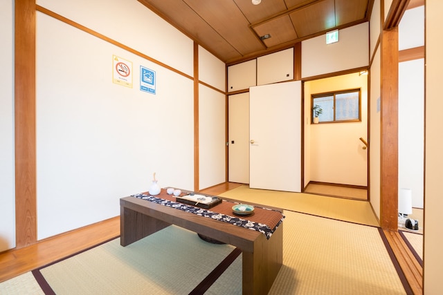 ゆうゆうハウス 粉浜・照