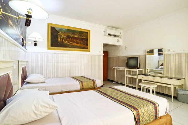 ホテル タンジュン