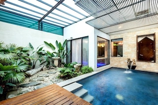 オーウェル モーテル (歐薇汽車旅館)