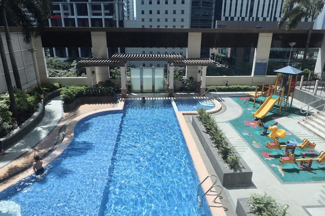 マッキンリー パーク レジデンシズ