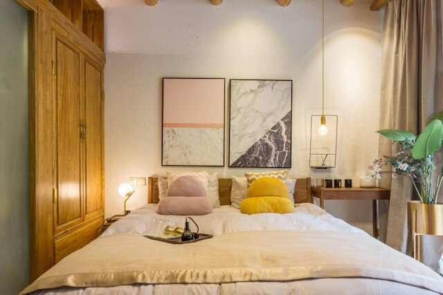 ウェルカム ホーム コートヤード - バック レイクス ビュー