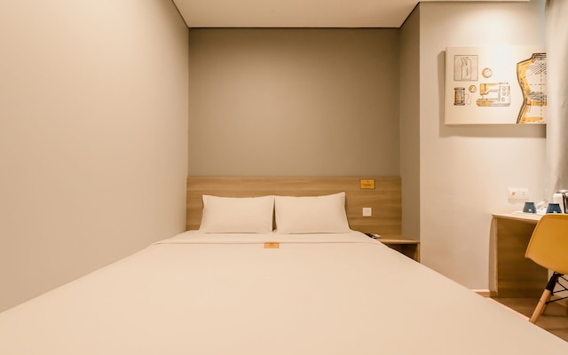 イエロー ビー タナ アバン