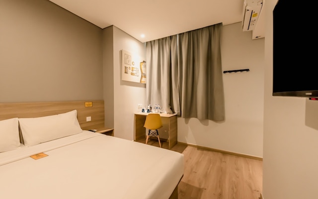 イエロー ビー タナ アバン