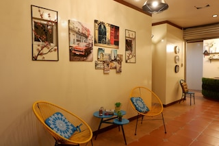 コネクティング フライト マクタン セブ ホステル