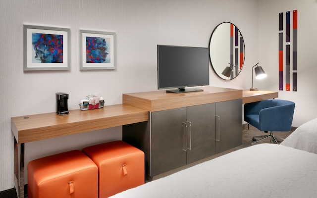 ハンプトン イン & スイーツ アナハイム リゾート コンベンション センター