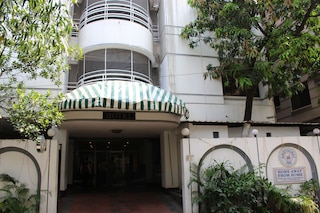 アリストクラット イン