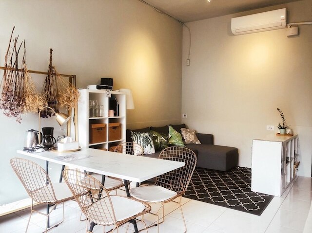 We2 アンピン ホステル