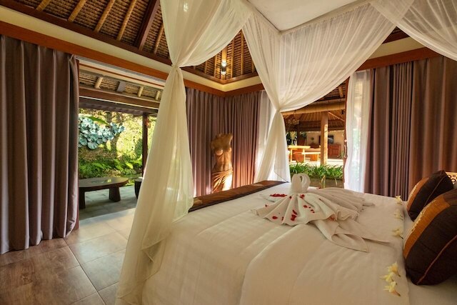 ウブド セレンディピティ ヴィラ