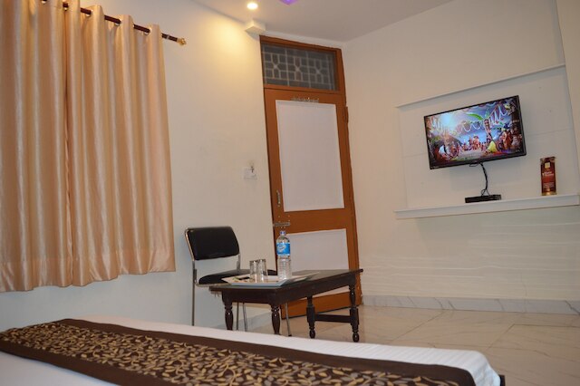 ハレー ラマ ゲスト ハウス