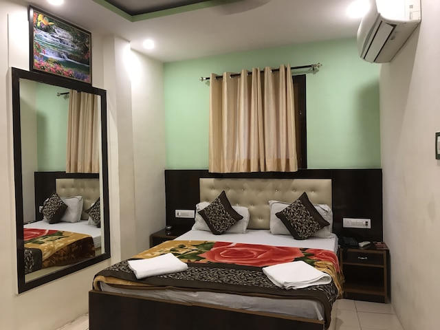 ハレー ラマ ゲスト ハウス