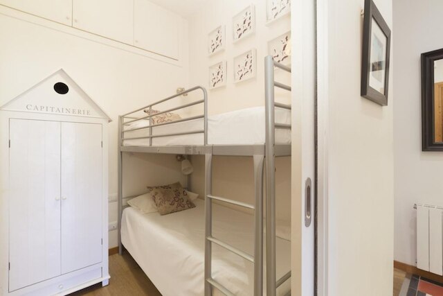 アキラ フラッツ ロジャー ドゥ フロール シック アパートメント