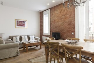 アキラ フラッツ ロジャー ドゥ フロール シック アパートメント