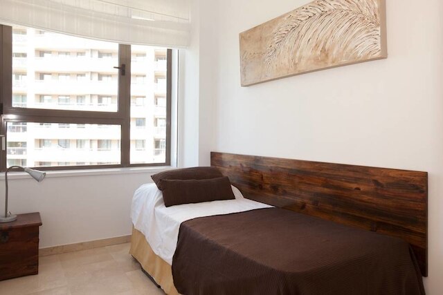 アキラ フラッツ ダイアゴナル マール