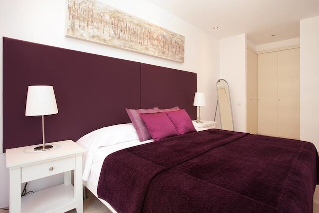 アキラ フラッツ ダイアゴナル マール