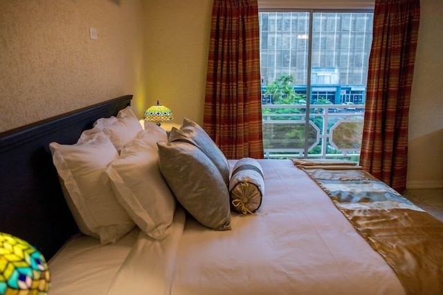 タワー スイーツ インク グヤナ