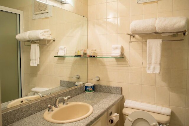 タワー スイーツ インク グヤナ