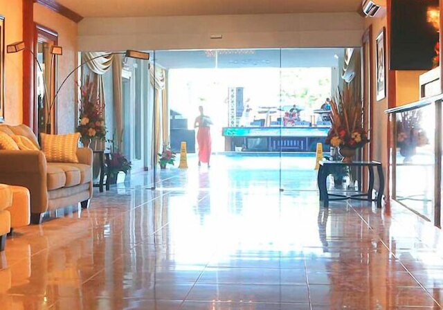 タワー スイーツ インク グヤナ