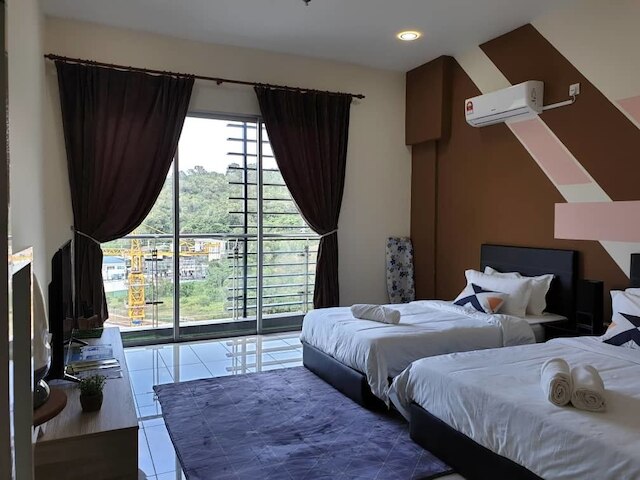 ステイ アワイル アット エアロポッド ソヴォ スタジオ