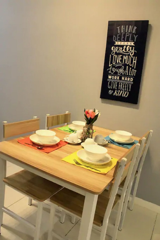 コンフィー ホーム アット ステラ アベニュー