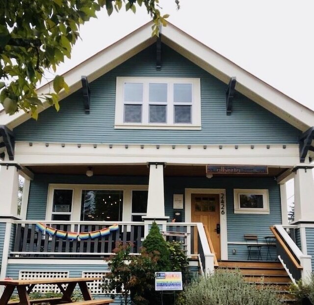 ザ アルバータ プチ ホテル