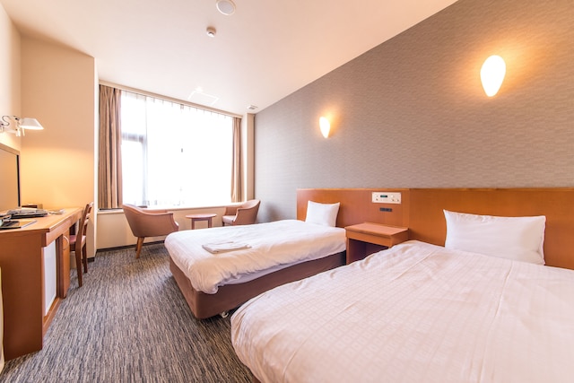 サンパレスホテル