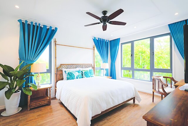 サンセット サナト リゾート & ヴィラズ